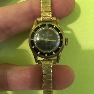 Wilson 10K 17Jewel Ladies Watch